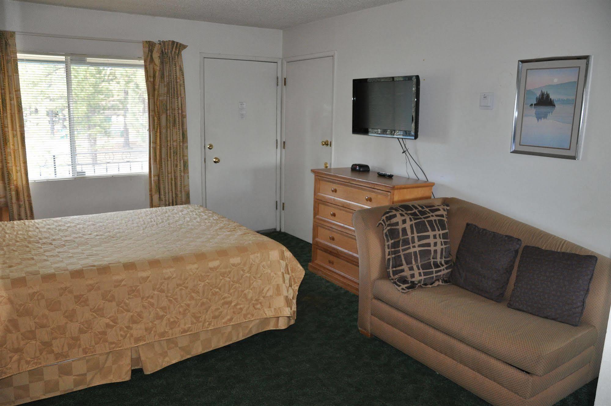 Cedar Inn & Suites South Lake Tahoe Exteriör bild